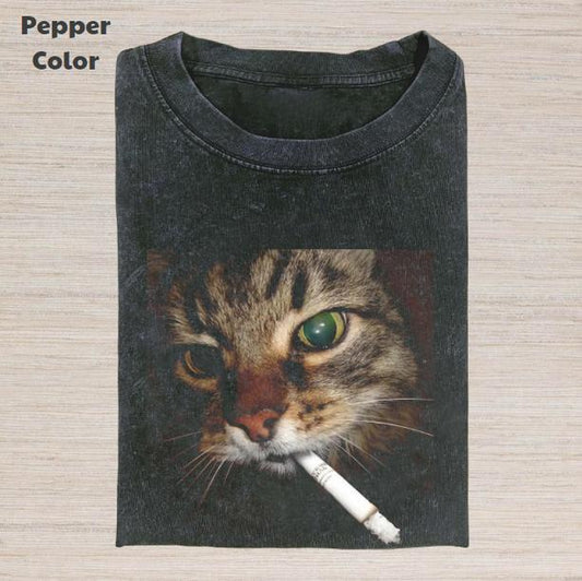 Unleash Your Inner Cat: The Hilarious Retro Smoking Cat Graphic Tee – Perfect for Streetwear Fun and Meme Lovers!