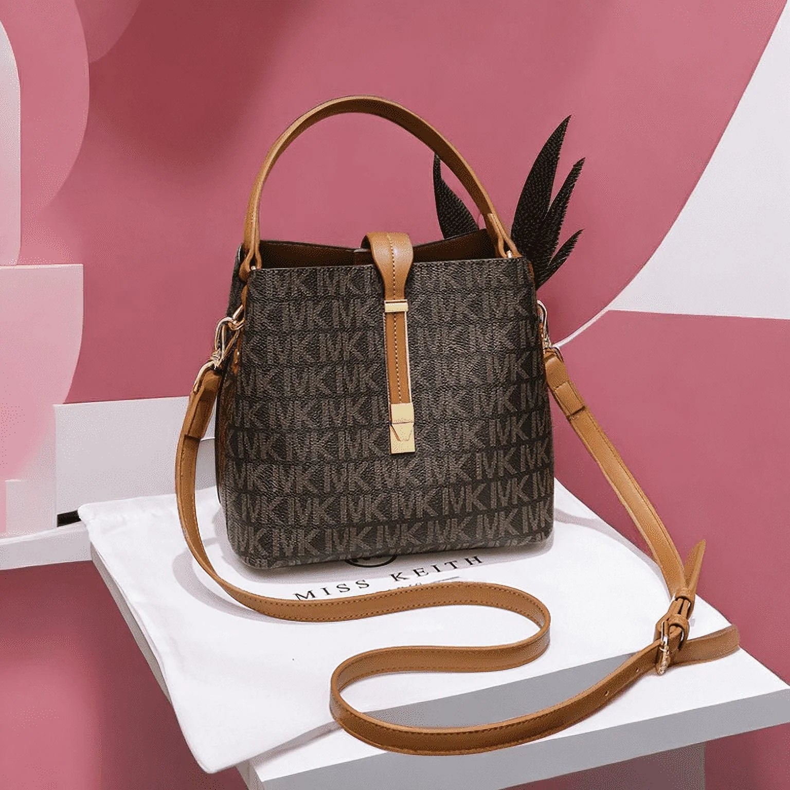 Chic Brown Small Bucket Bag for Women - Fashionable Crossbody Handbag Perfect for Summer and Every Occasion!